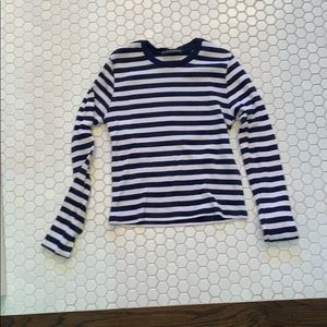 Brandy Melville long sleeve t